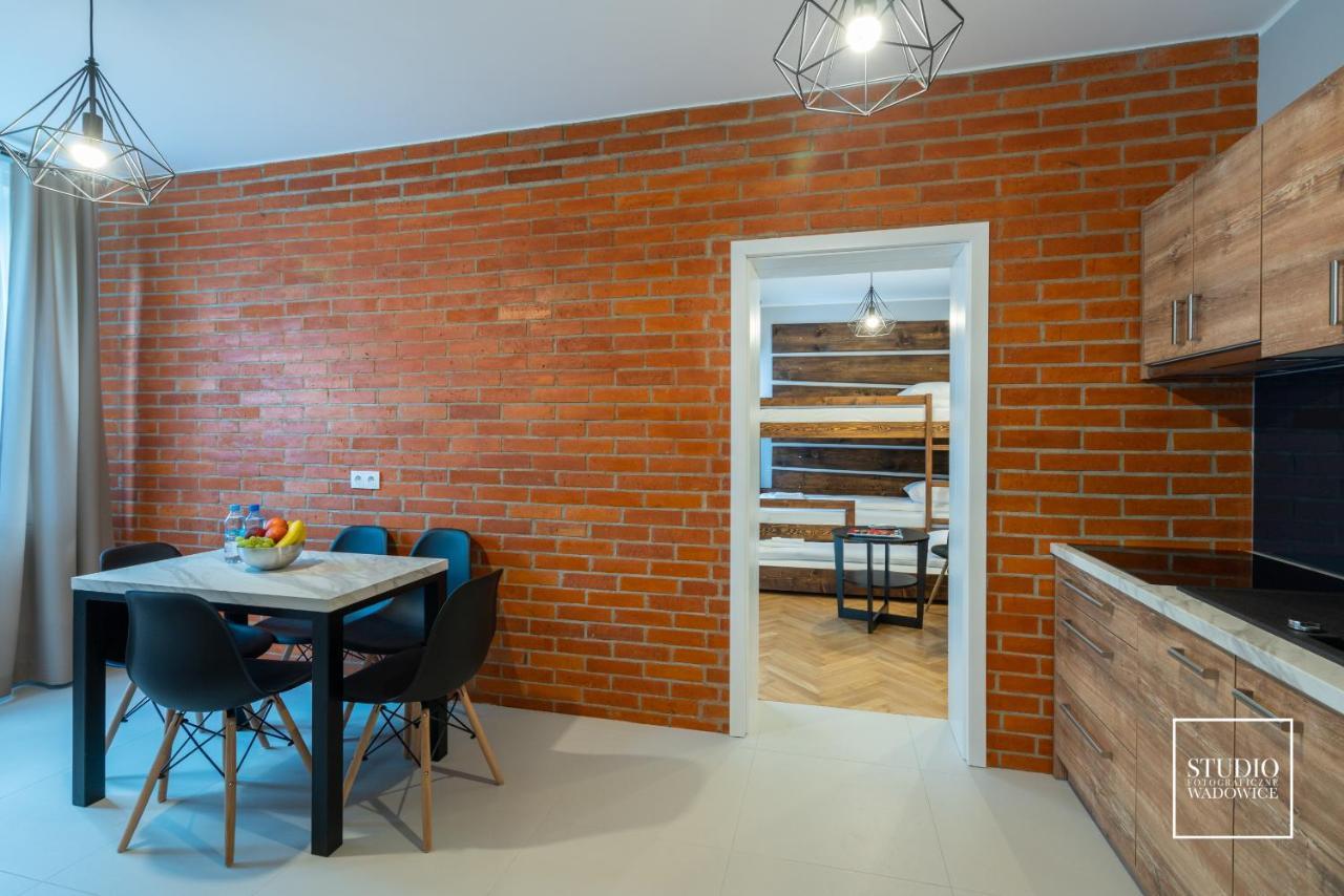 Modern Apartments In Centrum Wadowice Bagian luar foto
