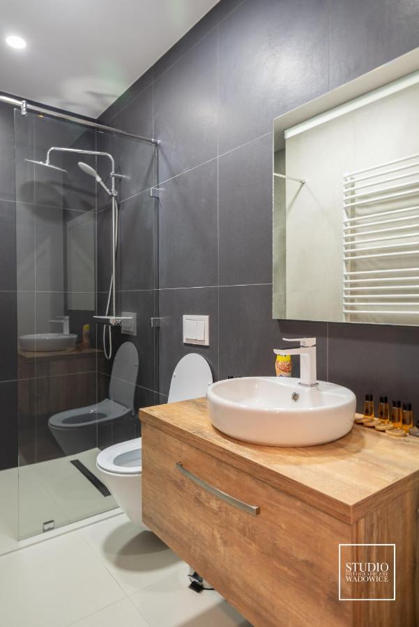 Modern Apartments In Centrum Wadowice Bagian luar foto