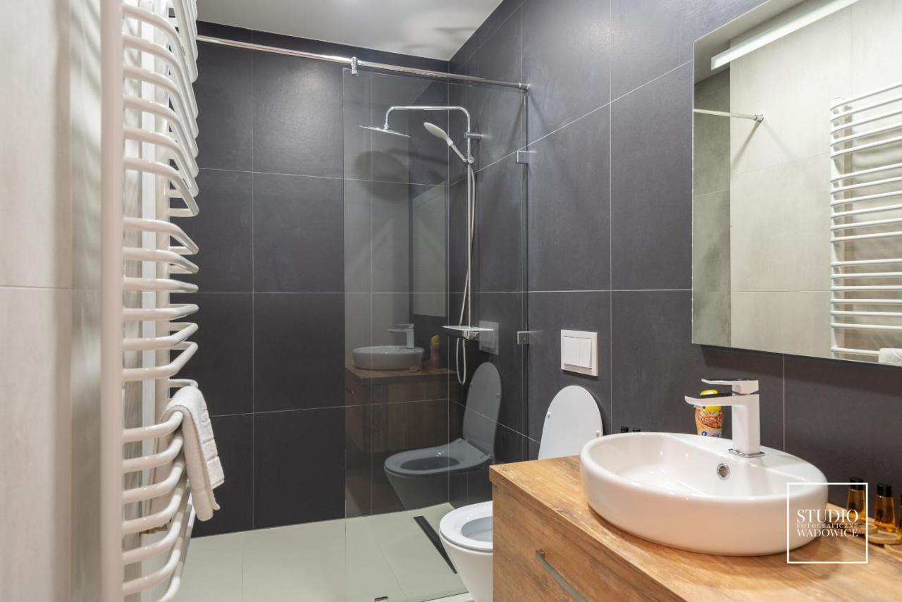 Modern Apartments In Centrum Wadowice Bagian luar foto