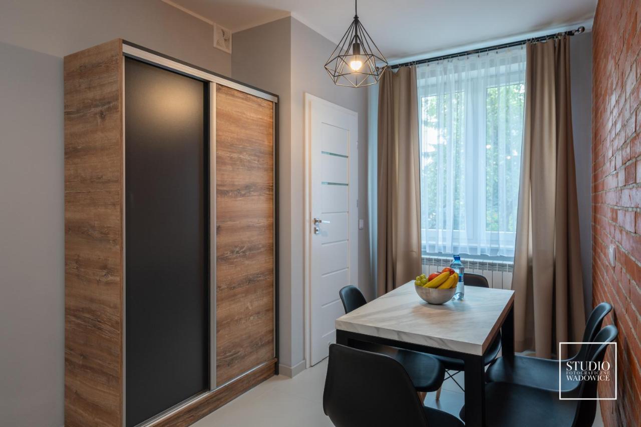 Modern Apartments In Centrum Wadowice Bagian luar foto
